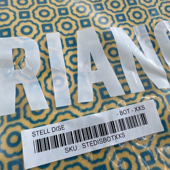 Triangl STELL - DISE Scoop Crop Bikini Bottom Size XXS - Picture 3 of 10